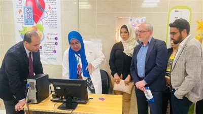 وفد من الوكالة الفرنسية في زيارة لعدد من المنشآت الصحية ببورسعيد