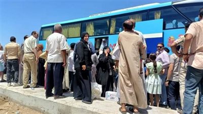 وصول حجاج بني سويف بعد أداء مناسك الحج