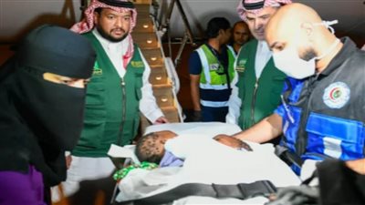 وصول التوأم السيامي البوركيني إلى الرياض