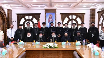 قداسة البابا تواضروس الثاني يجتمع بالمجلس الإكليريكي الفرعي بالإسكندرية