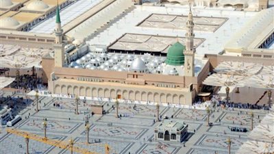 الحجاج يزورون المعالم التاريخية بالمدينة المنورة قبل المغادرة لأوطانهم