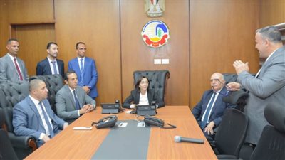 محافظ البحيرة تعقد أول اجتماع بالديوان العام لمتابعة آليات العمل بكافة الإدارات 