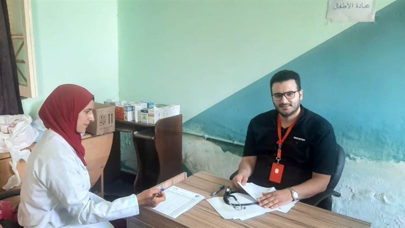 جانب من القافلة الطبية