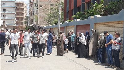 انتظام طلاب الثانوية العامة بالشرقية في أداء امتحاني الكيمياء والجغرافيا 