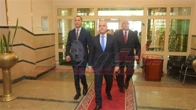 محافظ كفر الشيخ الجديد يصل الديوان العام لتسلم مهام عمله