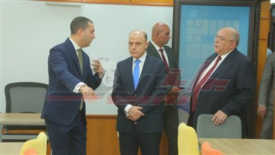 نائب محافظ كفر الشيخ يستعرض الخدمات التي يقدمها مركز استدامة 