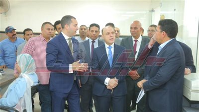 محافظ كفر الشيخ الجديد يتفقد المركز التكنولوجي لمتابعة تقديم طلبات التصالح