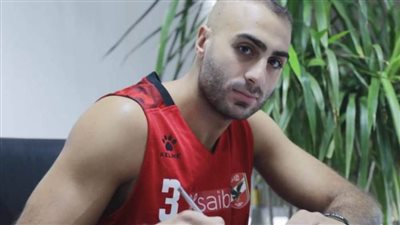 سلة الأهلي تنهي تعاقد عمر عزب بالتراضي