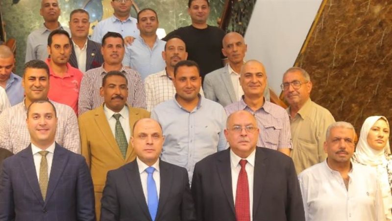 لقاء المحافظ بالصحفيين