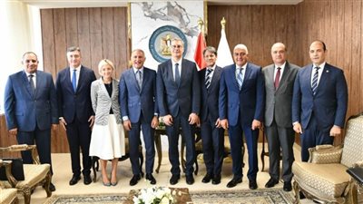 عاجل.. تفاصيل الاجتماع الأول بين وزير البترول ووفد ايني لمتابعة إنتاج حقل ظهر