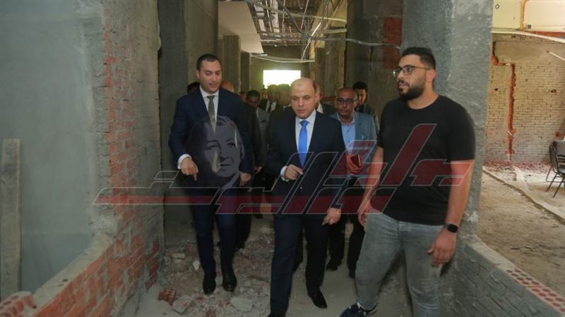 محافظ كفرالشيخ ونائبة