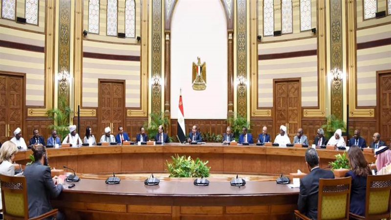 خلال لقاء الرئيس