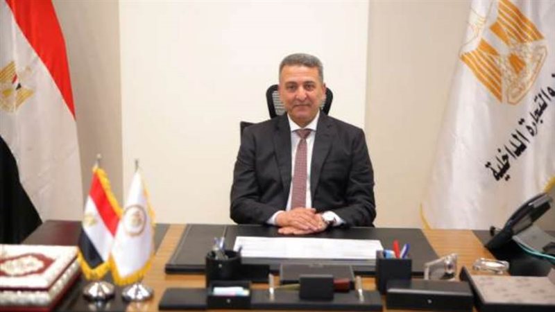 وزير التموين