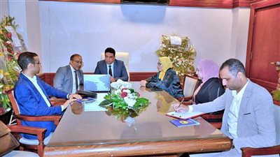 نائب محافظ سوهاج يبحث مع مدير عام ري سوهاج سبل التخلص من نواتج تطهير الترع