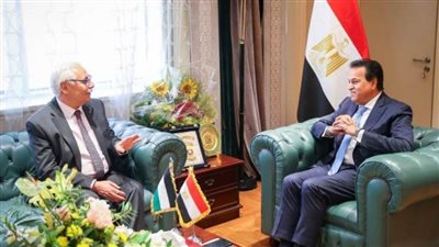 وزيرا الصحة المصري والفلسطيني يناقشان تعزيز التعاون
