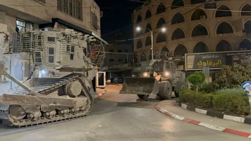 آليات الاحتلال الإسرائيلي