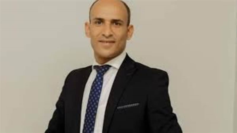 النائب حسام أبو زيد