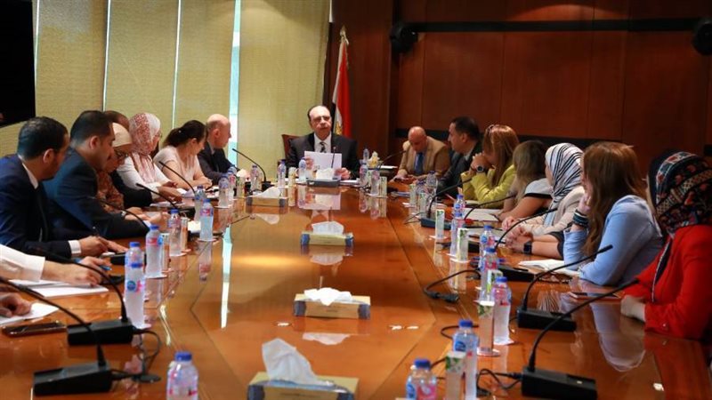 رئيس هيئة المعارض