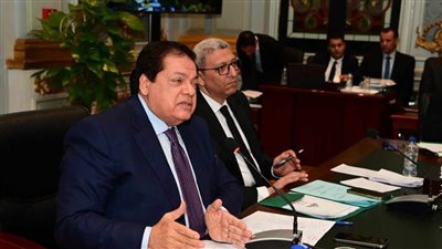 أبو العينين: 