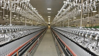 مصر تستعد لافتتاح أكثر من 10 مصانع غزل ونسيج وصباغة