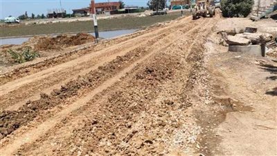 محافظا كفرالشيخ والغربية يتابعان أعمال رصف الطرق