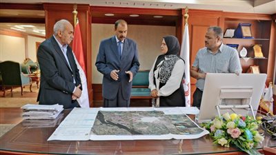 محافظ سوهاج يعتمد الخرائط النهائية لمشروع تدقيق ومراجعة مسميات التجمعات العمرانية