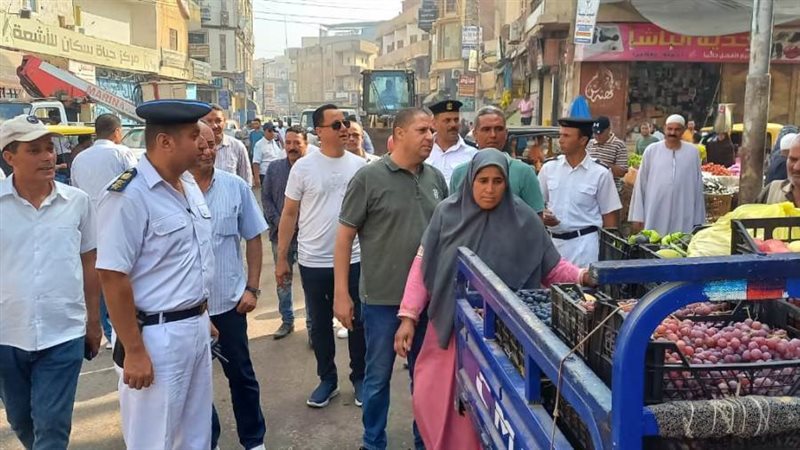 سكرتير مساعد البحيرة