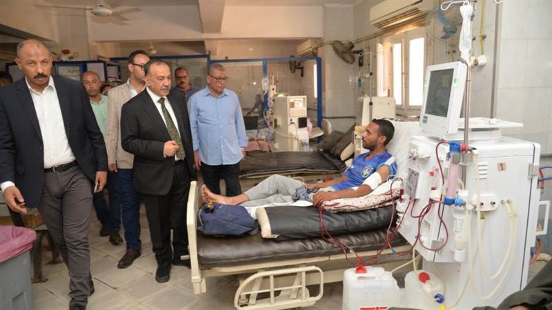 جولة المحافظ