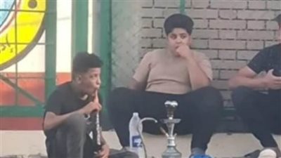 عاجل.. التحقيق فى واقعة تناول أطفال الشيشة داخل مركز شباب المحلة.. صورة