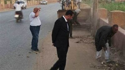 حملات مكبرة للنظافة وتسوية الطرق بمركز ومدينة سوهاج