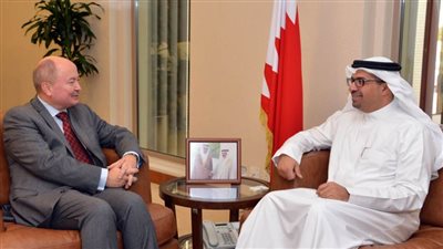 البحرين تبحث تعزيز التعاون الاقتصادي مع الاتحاد الأوروبي وكندا