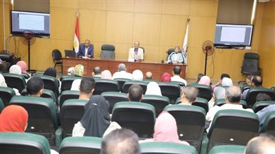 فعاليات الورشة التدريبية لتعزيز كفاءة موظفي ملفات التصالح بالمراكز التكنولوجية ببني سويف