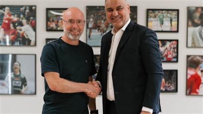 ستيفان مادسن يصل القاهرة الليلة لتدريب يد الأهلي