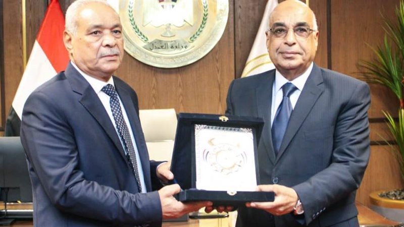 النيابة الإدارية