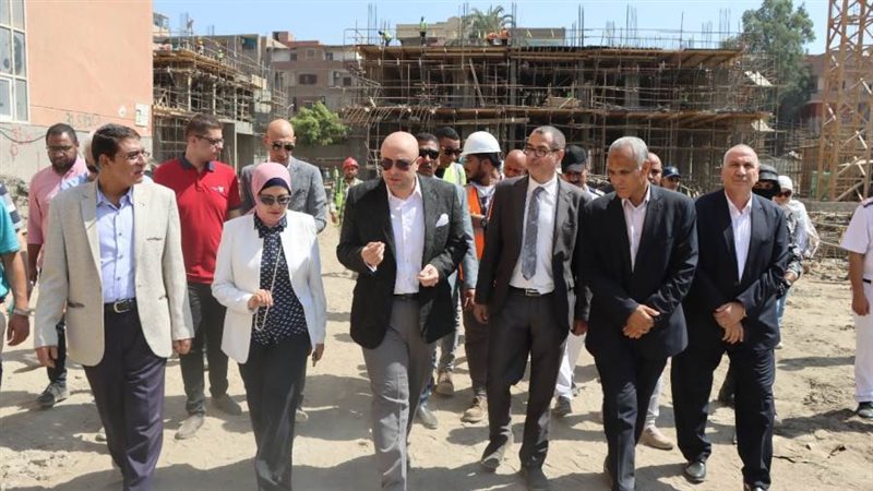 محافظ بنى سويف يتفقد