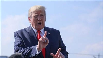 ترامب يحتفل بإسقاط الدعوى القضائية ضده ويدعو لإسقاط القضايا الأخرى