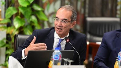 وزير الاتصالات: الهجمات السيبرالية تهديد للمجتمع.. وشدد على ضرورة خلق بنية تحتية رقمية آمنة
