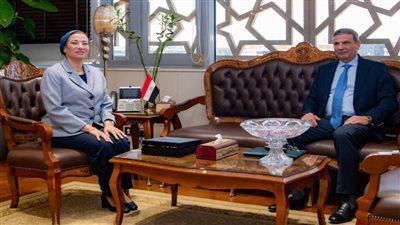 وزيرة البيئة: التنسيق مع وزارة الزراعة للاستعداد لمواجهة نوبات تلوث الهواء