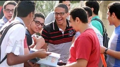 فرحة وزغاريد لطلاب الثانوية العامة في الغربية لانتهاء الامتحانات