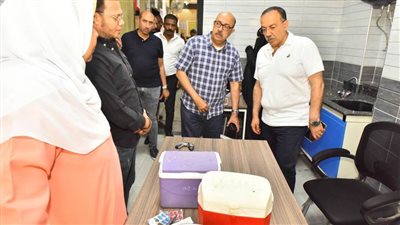 محافظ أسيوط: 