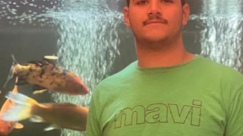 الطالب المصاب