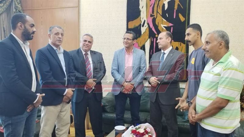 نقيب الصحفيين