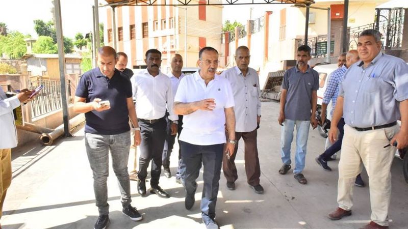 محافظ أسيوط يتفقد