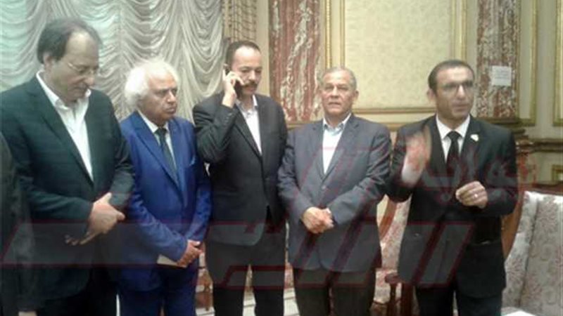 نواب يدشنون إئتلاف