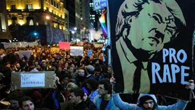 إصابة 5 أشخاص في احتجاجات ضد ترامب بـ