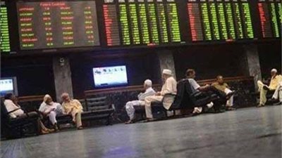 البورصة الباكستانية تغلق على تراجع 