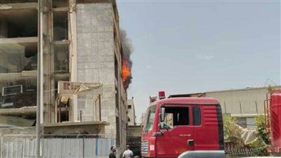 السيطرة على حريق بمصنع أخشاب في العبور