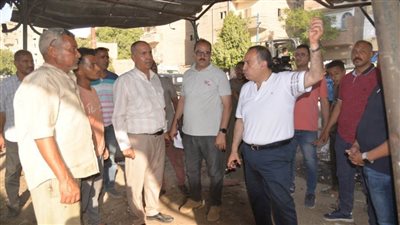 محافظ أسيوط يقود حملة لإزالة الإشغالات وإعادة الانضباط لشوارع مركز ديروط