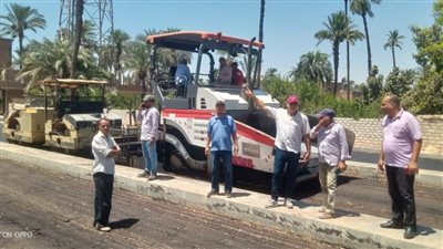 محافظ أسيوط: رصف طريق أولاد إلياس- كوم أبو حجر بمركز صدفا ضمن أعمال التطوير بالخطة الاستثمارية