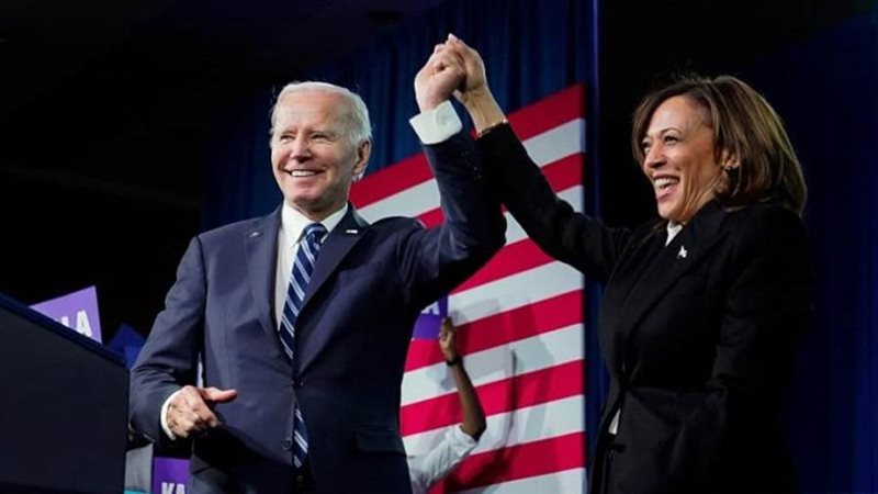 كامالا وبايدن